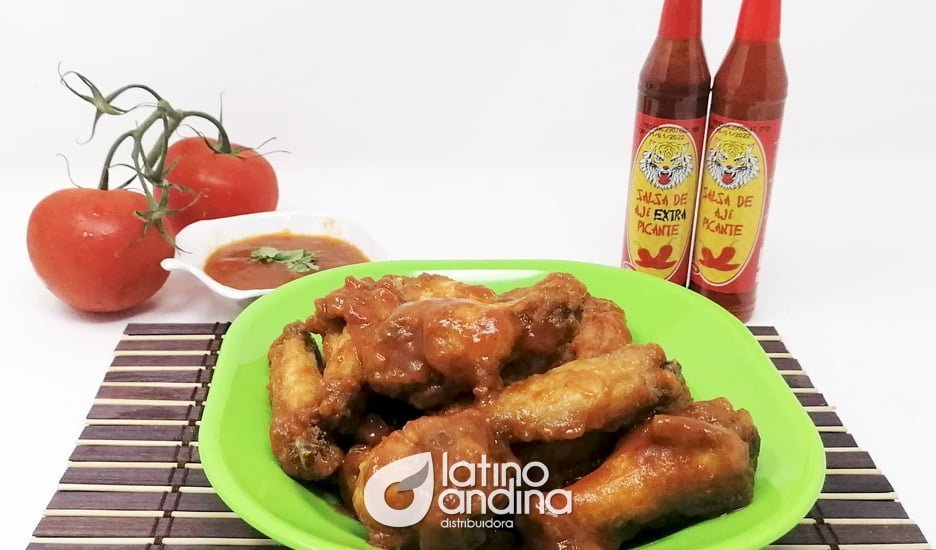 Alitas de pollo con Salsa de Ají Picante La Latina | Distribuidora  Latinoandina